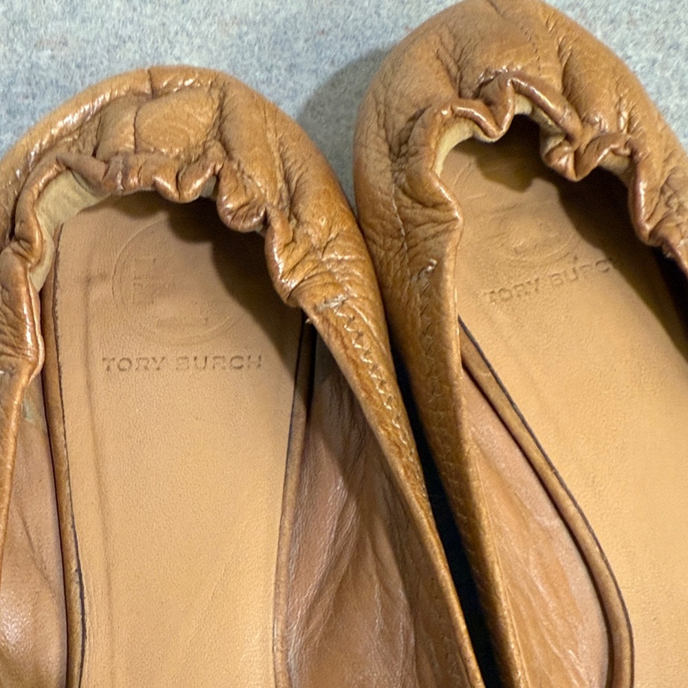 Tory Burch Women's Brown Leather Loafers - Picture 6 of 6